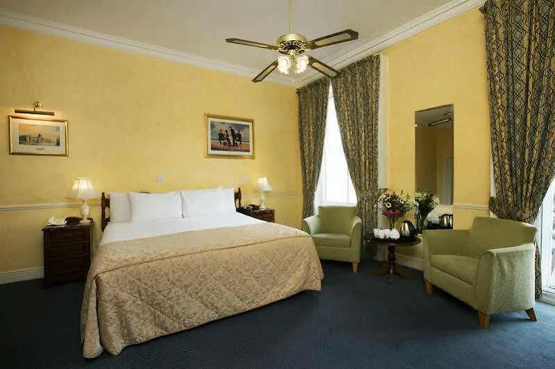 Harrington Hall Dublin 4*,  Ierland