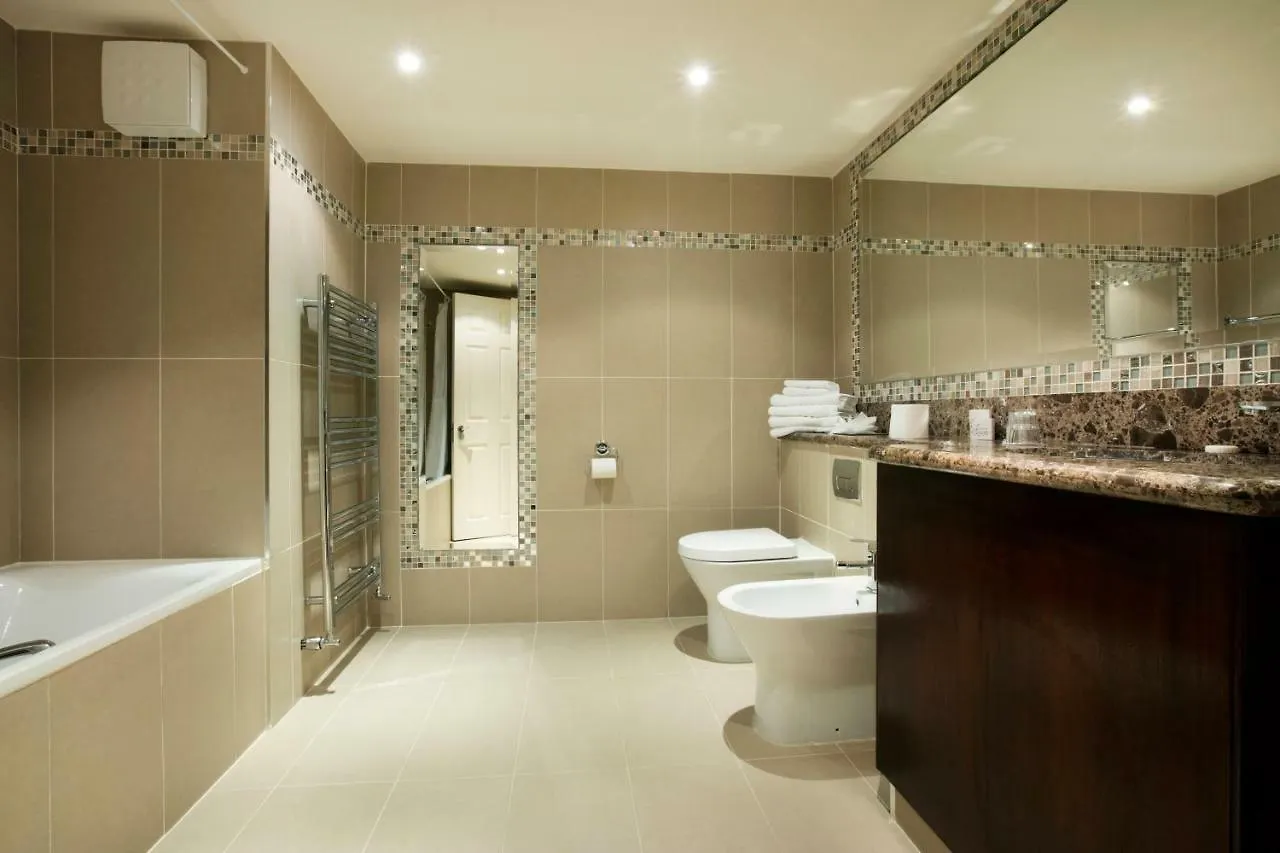 **** Hotel Harrington Hall Dublin Ireland